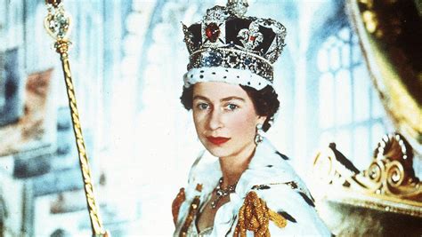 how old was elizabeth when crowned|when was elizabeth 11 coronation.